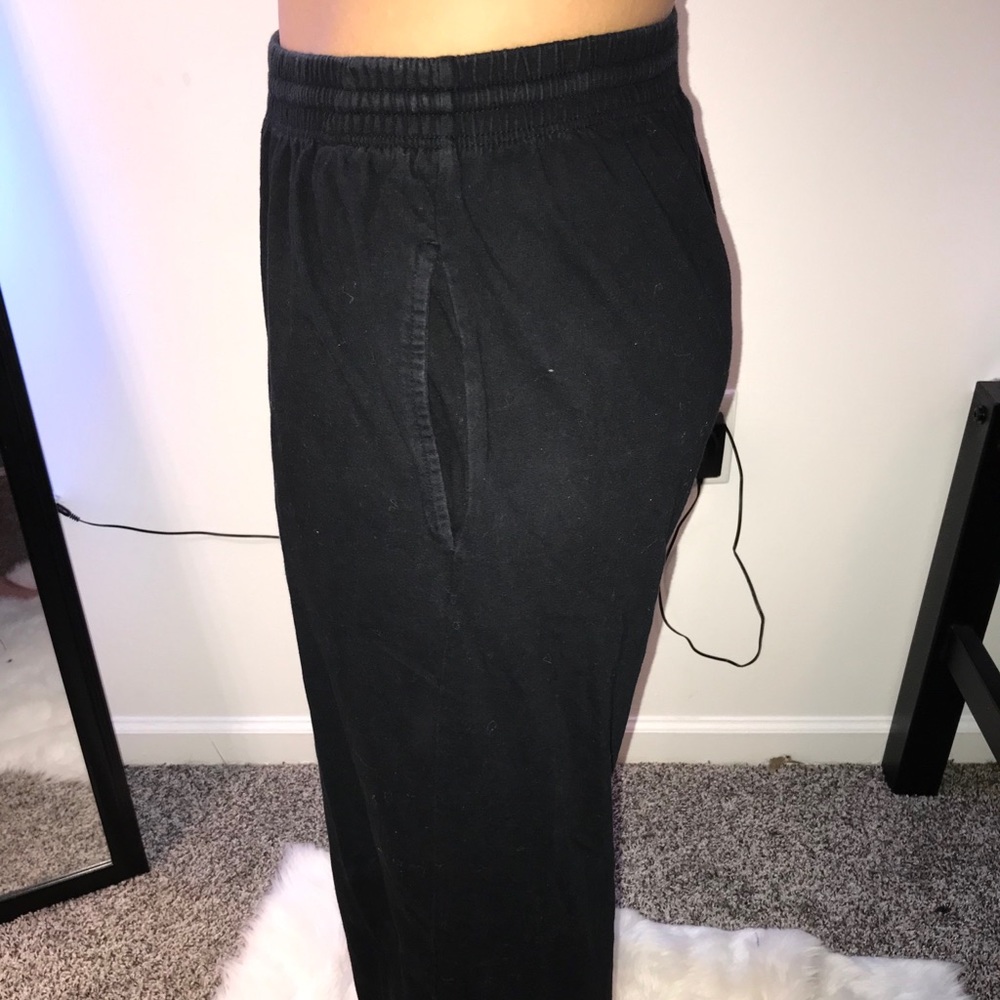 Sweatpants - Picture 2 of 4